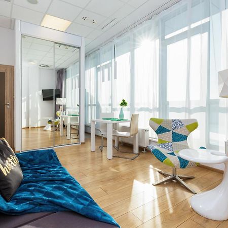 Varsovia Apartments Warsaw By Noclegi Renters Kültér fotó