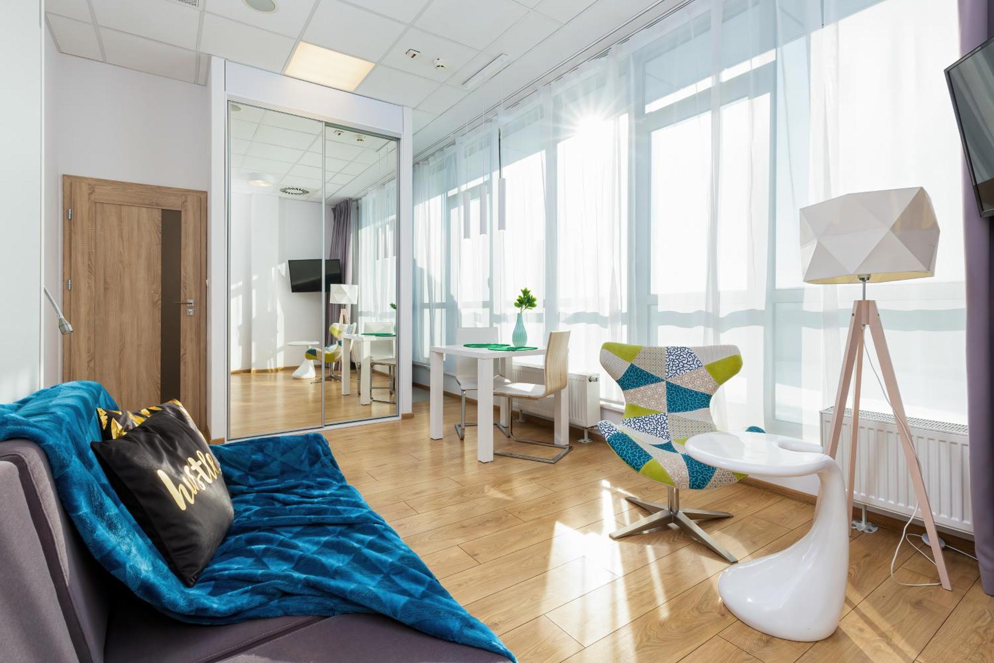 Varsovia Apartments Warsaw By Noclegi Renters Kültér fotó
